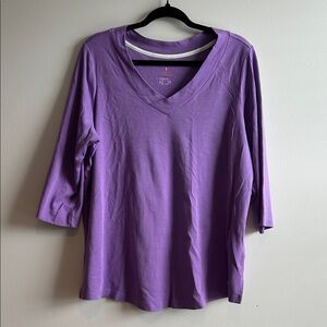 Isaac Mizrahi Lavender 3/4 Length Sleeve V-Neck Top